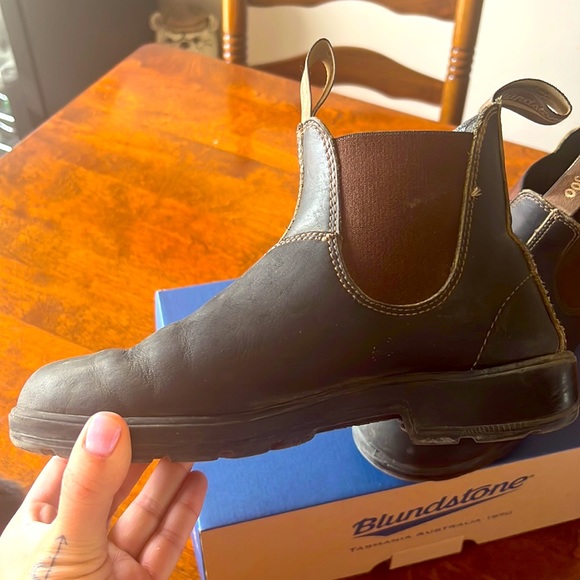 Blundstone boots - Picture 3 of 4